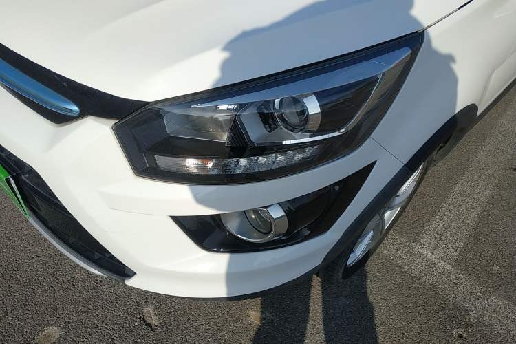 Used BAIC New Energy EX 2018 EX360 New Style Edition Left Front Headlight