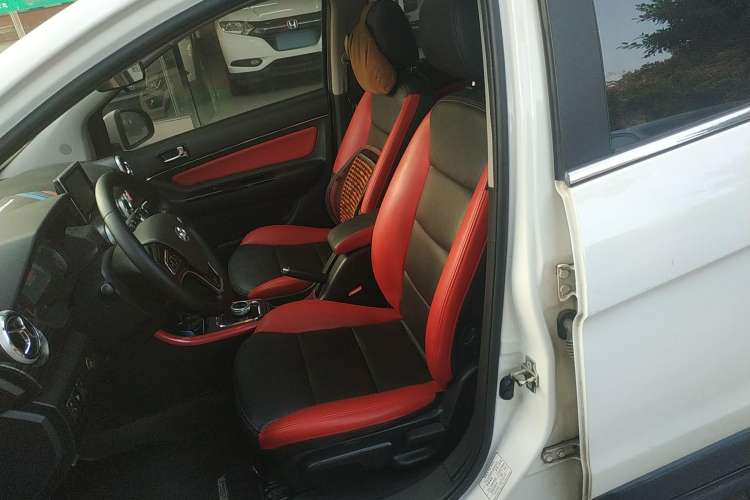 Used BAIC New Energy EX 2018 EX360 Trendy Edition Left Front Seat