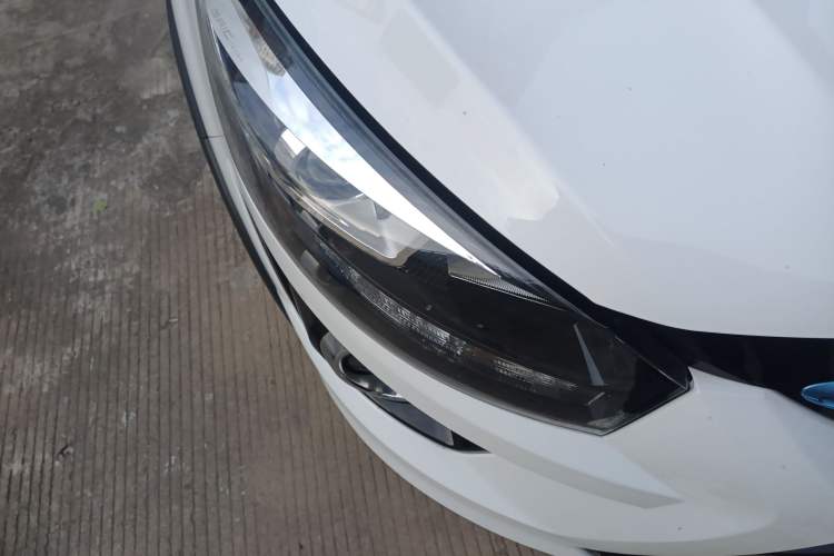 Used BAIC New Energy EX 2018 EX360 New Style Edition Right Front Headlight
