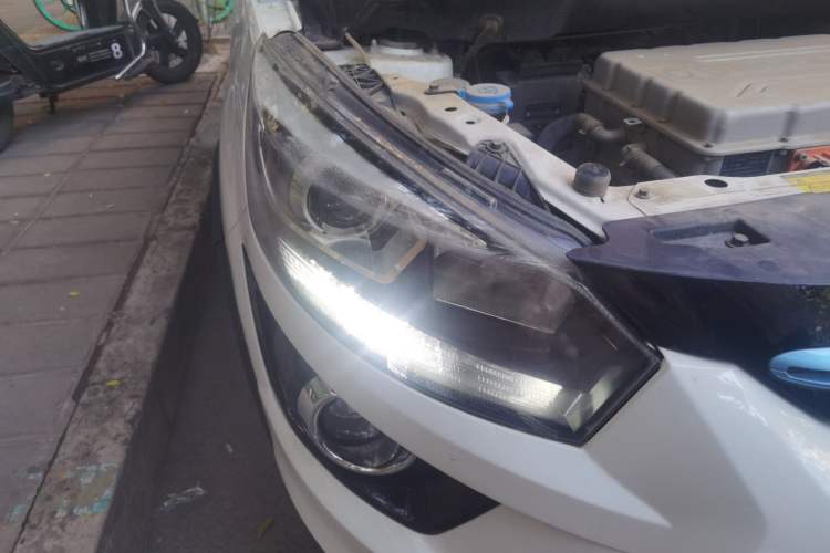 Used BAIC New Energy EX 2018 EX360 New Style Edition Right Front Headlight
