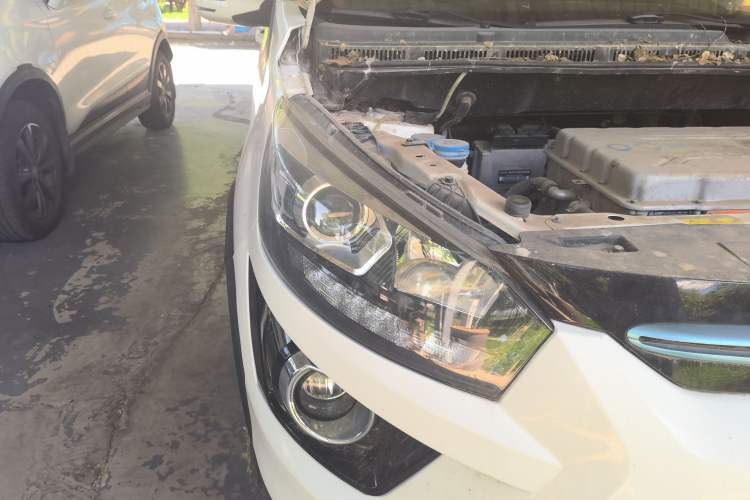 Used BAIC New Energy EX 2018 EX360 New Style Edition Right Front Headlight