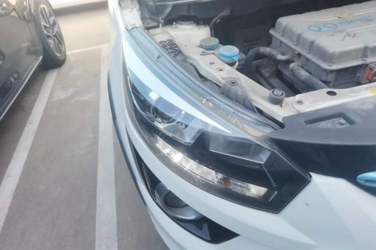 Used BAIC New Energy EX 2018 EX360 New Style Edition Right Front Headlight
