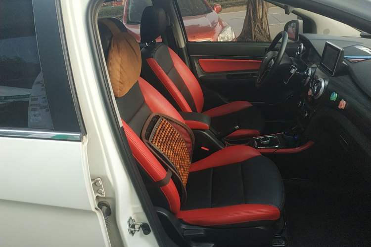 Used BAIC New Energy EX 2018 EX360 Trendy Edition Right Front Seat