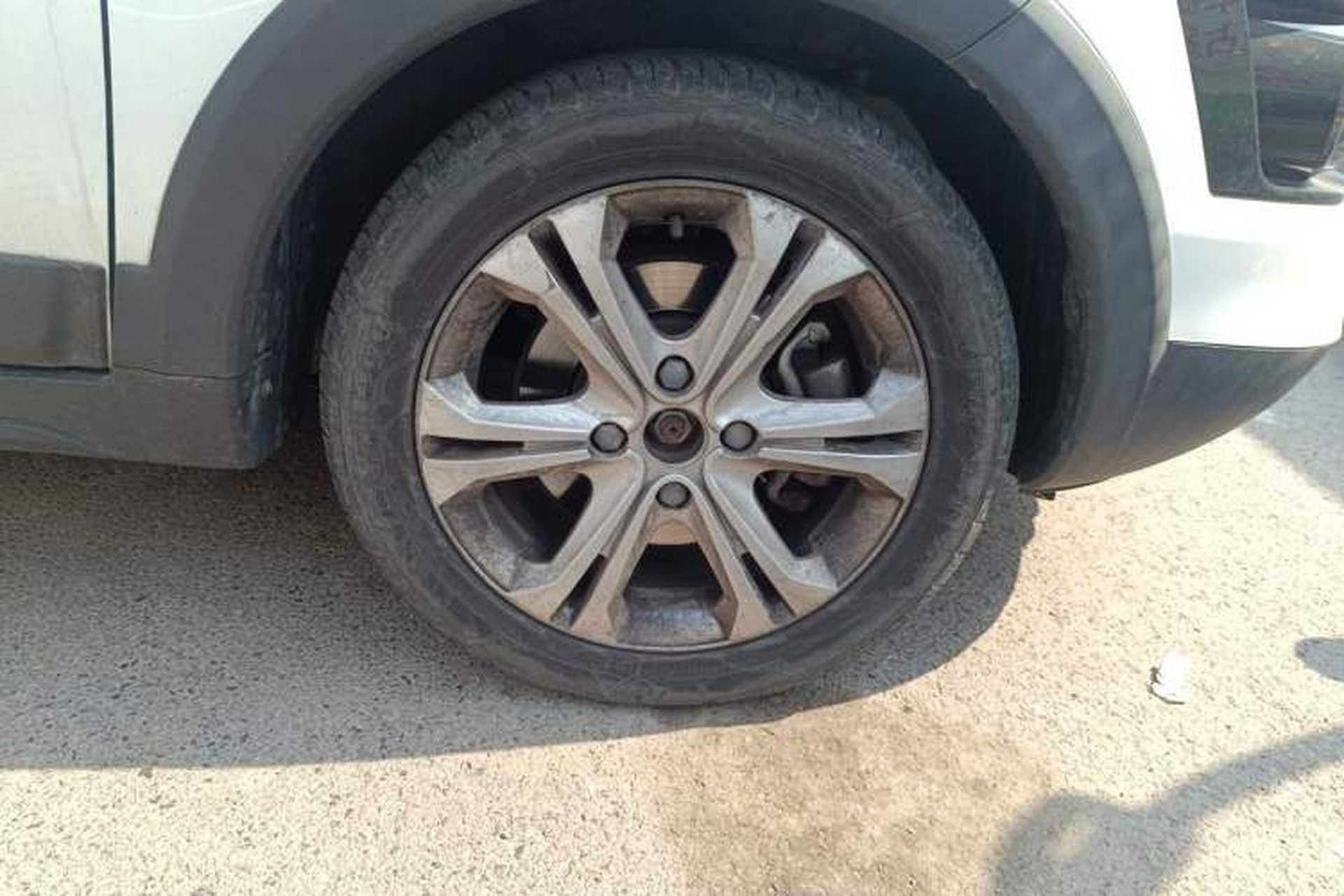 Used BAIC New Energy EX 2018 EX360 New Style Edition Right Front Wheel Hub