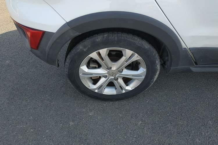 Used BAIC New Energy EX 2018 EX360 New Style Edition Right Rear Wheel Hub