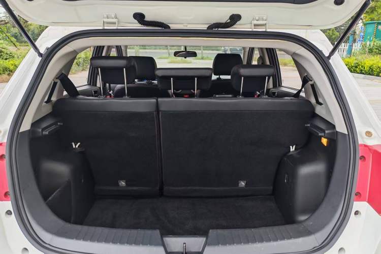 Used BAIC New Energy EX 2018 EX360 New Style Edition Trunk