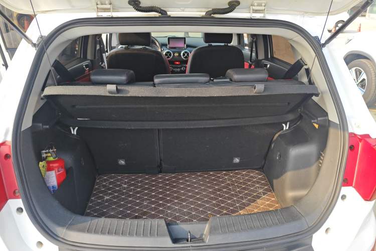 Used BAIC New Energy EX 2018 EX360 New Style Edition Trunk