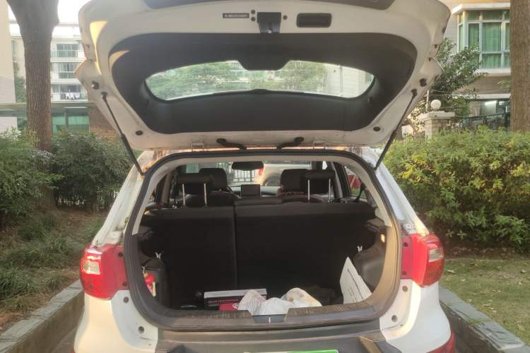 Used BAIC New Energy EX 2018 EX360 New Style Edition Trunk