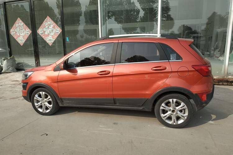 Used BAIC New Energy EX 2018 EX360 New Style Edition Exterior 3