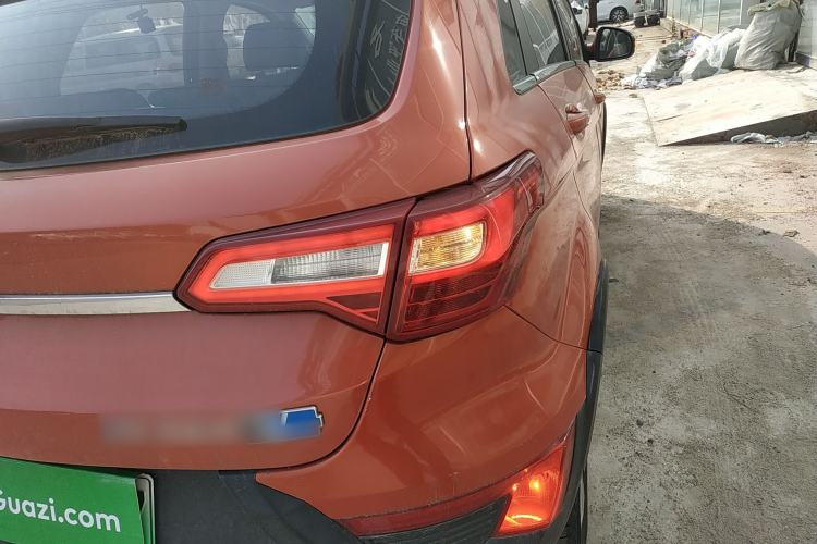 Used BAIC New Energy EX 2018 EX360 New Style Edition Exterior 6