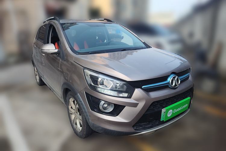 Used BAIC New Energy EX 2018 EX360 New Style Edition Front Right 45 Deg