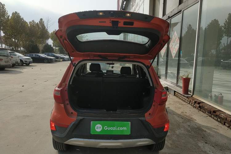 Used BAIC New Energy EX 2018 EX360 New Style Edition Trunk