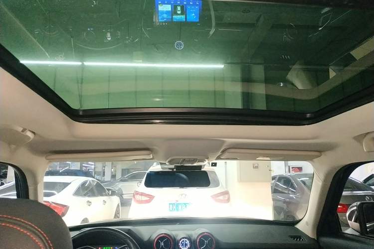Used BAIC Off-Road BJ20 2018 1.5T CVT Luxury Model Headliner