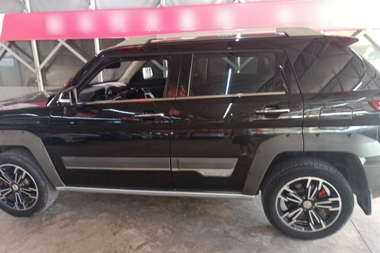 Used BAIC Off-Road BJ20 2016 1.5T CVT Luxury Model Left Side