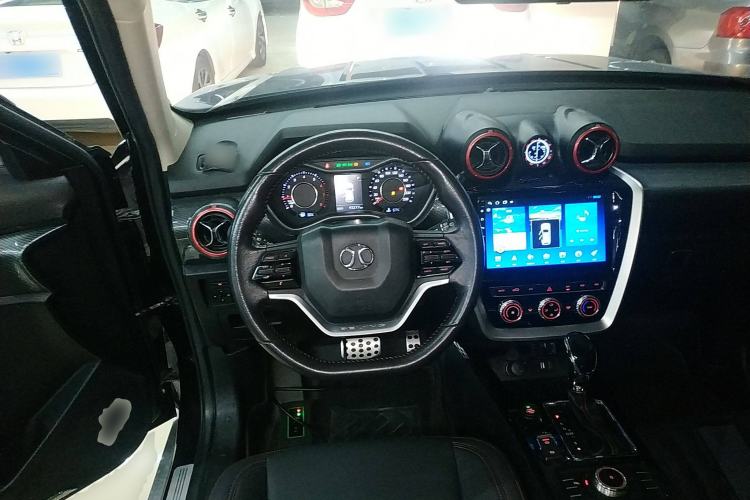Used BAIC Off-Road BJ20 2018 1.5T CVT Luxury Model Steering Wheel