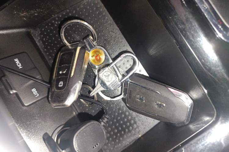 Used BAIC Off-Road BJ20 2016 1.5T CVT Luxury Model Vehicle Key