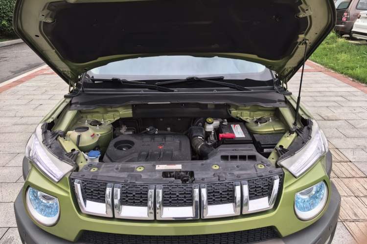 Used BAIC Off-Road BJ20 2018 1.5T CVT Luxury Model Engine Bay
