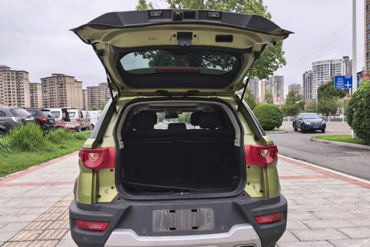 Used BAIC Off-Road BJ20 2018 1.5T CVT Luxury Model Trunk