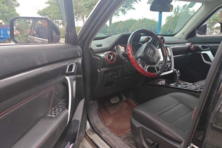 Used BAIC Off-Road BJ20 2016 1.5T CVT Prestige Edition Driver Seat