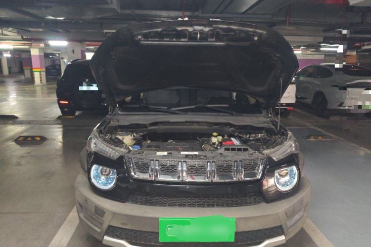 Used BAIC Off-Road BJ20 2016 1.5T CVT Luxury Model Engine Bay