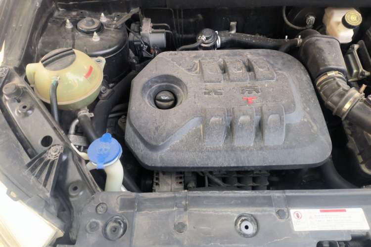 Used BAIC Off-Road BJ20 2016 1.5T CVT Luxury Model Engine Bay Right