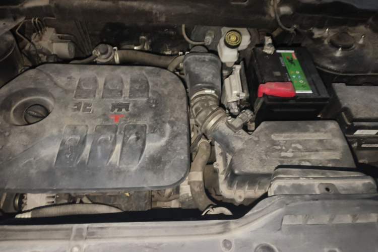 Used BAIC Off-Road BJ20 2016 1.5T CVT Prestige Edition Engine Bay