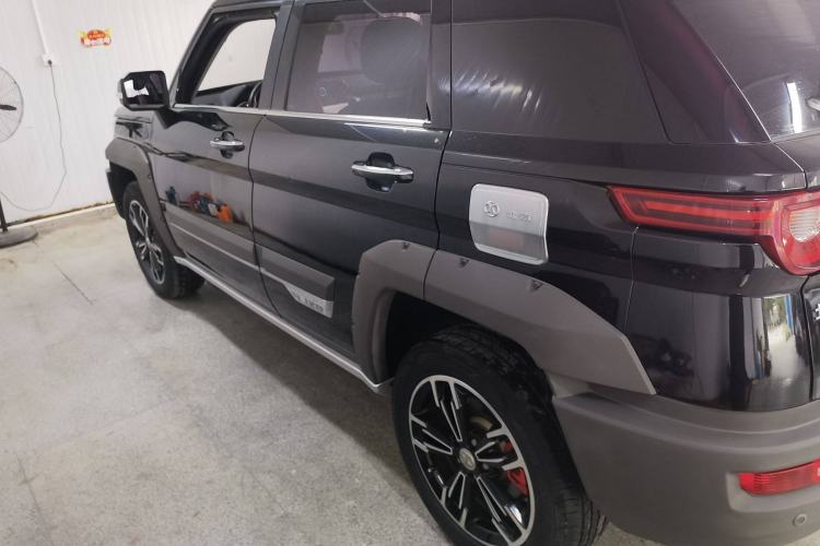 Used BAIC Off-Road BJ20 2016 1.5T CVT Luxury Model Exterior 3