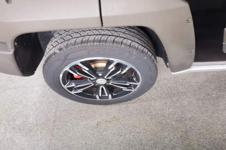 Used BAIC Off-Road BJ20 2016 1.5T CVT Luxury Model Exterior 8