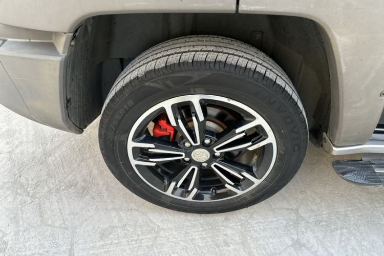 Used BAIC Off-Road BJ20 2016 1.5T CVT Luxury Model Exterior 8