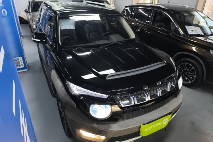 Used BAIC Off-Road BJ20 2016 1.5T Manual Luxury Model Front Right 45 Deg