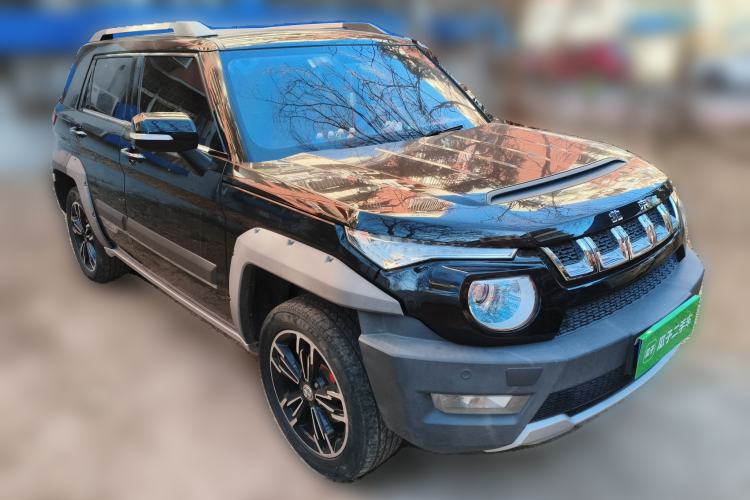 Used BAIC Off-Road BJ20 2016 1.5T CVT Prestige Edition Front Right 45 Deg