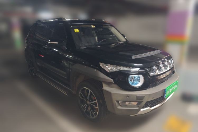 Used BAIC Off-Road BJ20 2016 1.5T CVT Luxury Model Front Right 45 Deg