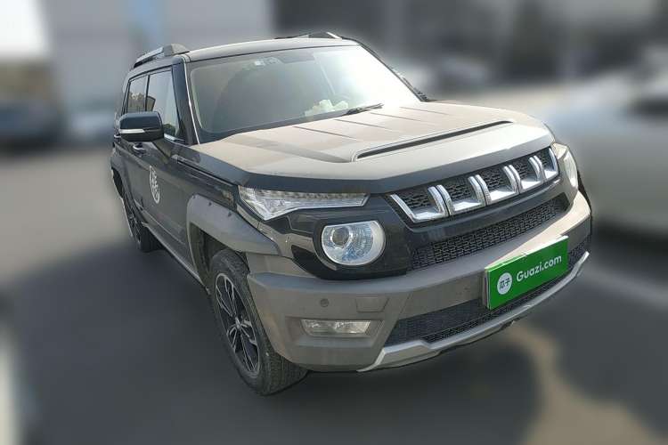Used BAIC Off-Road BJ20 2016 1.5T CVT Luxury Model Front Right 45 Deg