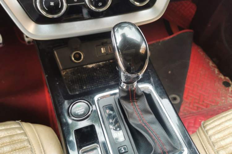 Used BAIC Off-Road BJ20 2016 1.5T CVT Prestige Edition Gear Lever