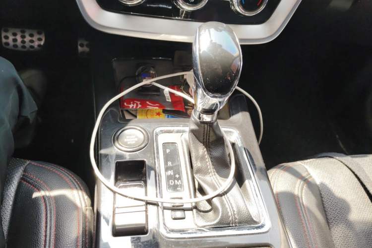 Used BAIC Off-Road BJ20 2016 1.5T CVT Prestige Edition Gear Lever
