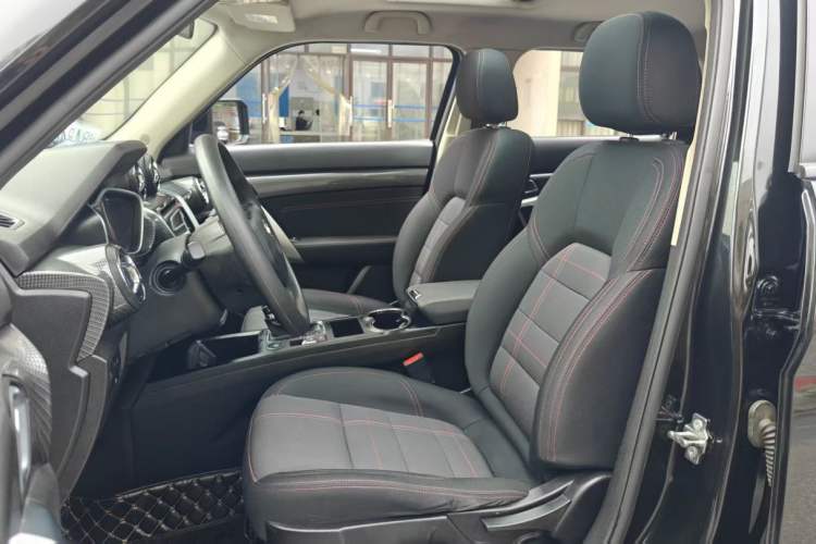 Used BAIC Off-Road BJ20 2016 1.5T CVT Elite Model Interior 1