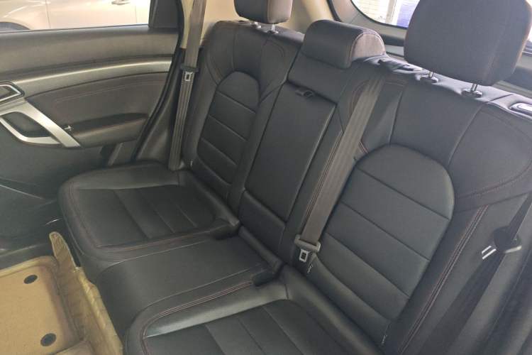 Used BAIC Off-Road BJ20 2016 1.5T CVT Luxury Model Interior 1