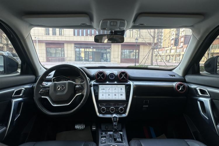 Used BAIC Off-Road BJ20 2016 1.5T CVT Luxury Model Interior 5