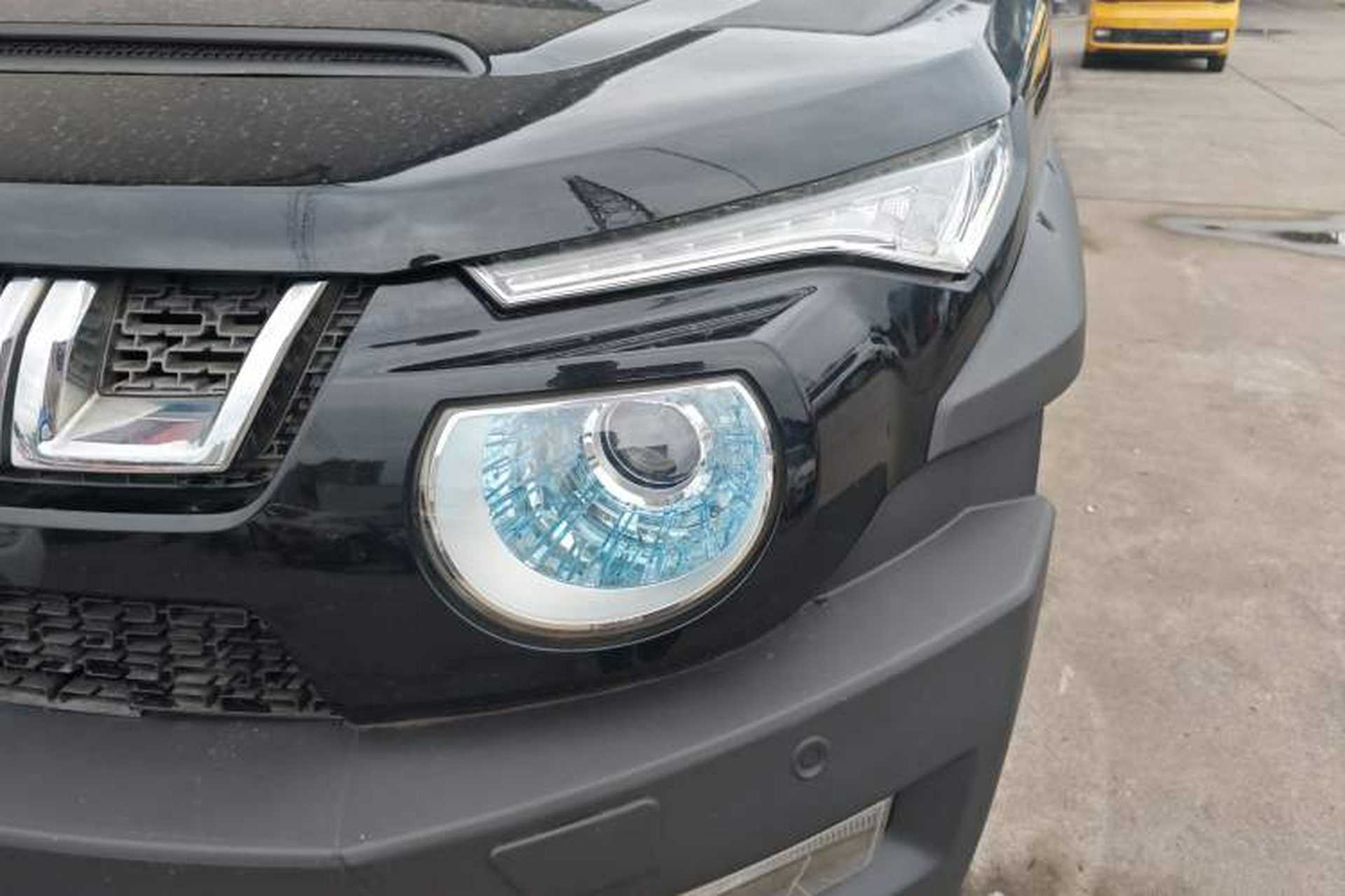 Used BAIC Off-Road BJ20 2016 1.5T CVT Luxury Model Left Front Headlight