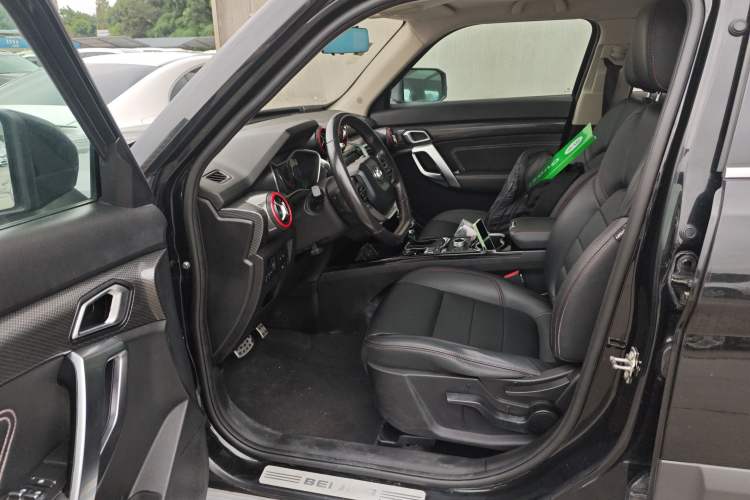 Used BAIC Off-Road BJ20 2016 1.5T CVT Luxury Model Left Front Seat