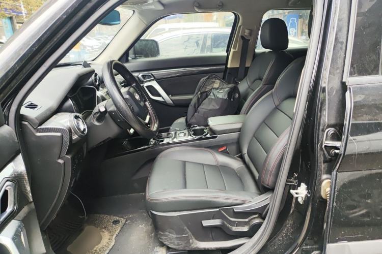 Used BAIC Off-Road BJ20 2016 1.5T Manual Luxury Model Left Front Seat