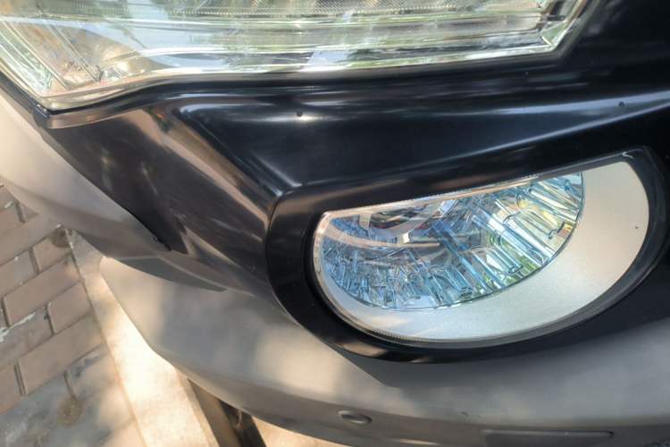 Used BAIC Off-Road BJ20 2016 1.5T CVT Luxury Model Right Front Headlight