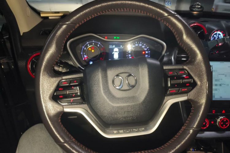 Used BAIC Off-Road BJ20 2016 1.5T CVT Prestige Edition Steering Wheel