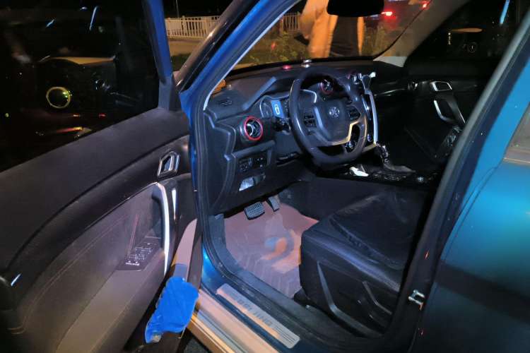 Used BAIC Off-Road BJ20 2016 1.5T CVT Luxury Model Driver Seat
