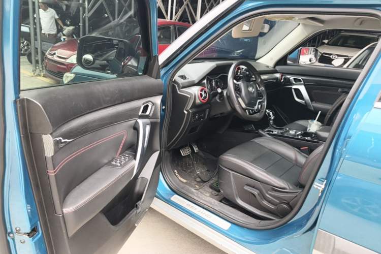 Used BAIC Off-Road BJ20 2016 1.5T CVT Luxury Model Driver Seat