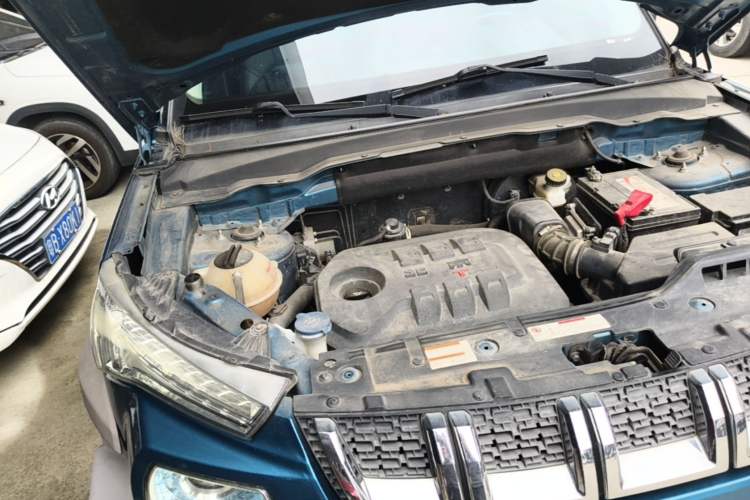 Used BAIC Off-Road BJ20 2016 1.5T CVT Luxury Model Engine Bay Right