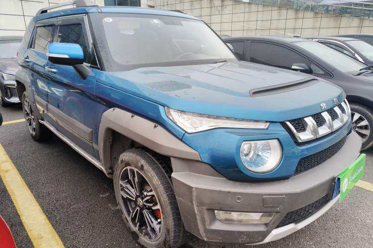 Used BAIC Off-Road BJ20 2016 1.5T CVT Luxury Model Front Right 45 Deg
