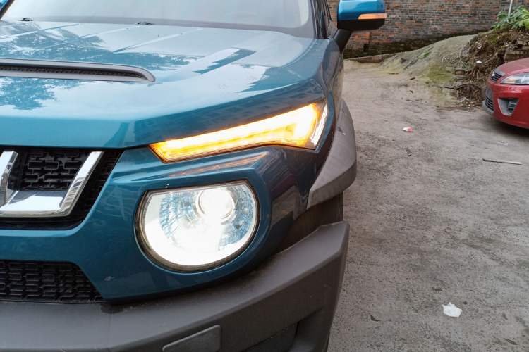 Used BAIC Off-Road BJ20 2016 1.5T Manual Elite Edition Left Front Headlight