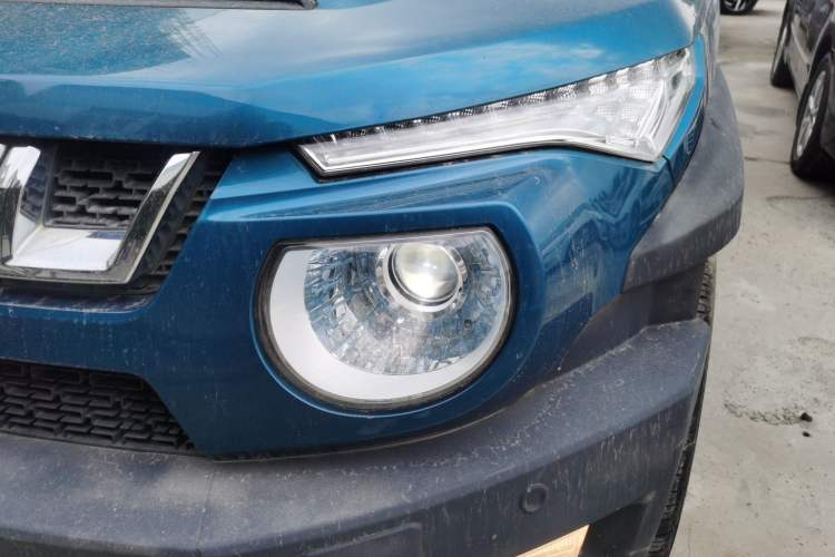 Used BAIC Off-Road BJ20 2016 1.5T CVT Luxury Model Left Front Headlight