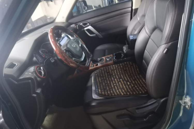 Used BAIC Off-Road BJ20 2016 1.5T CVT Luxury Model Left Front Seat